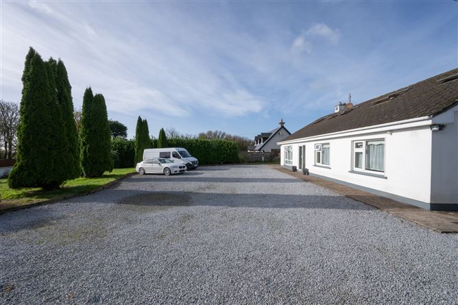 Willowbank, Piercestown, Whites Cross, Co. Cork