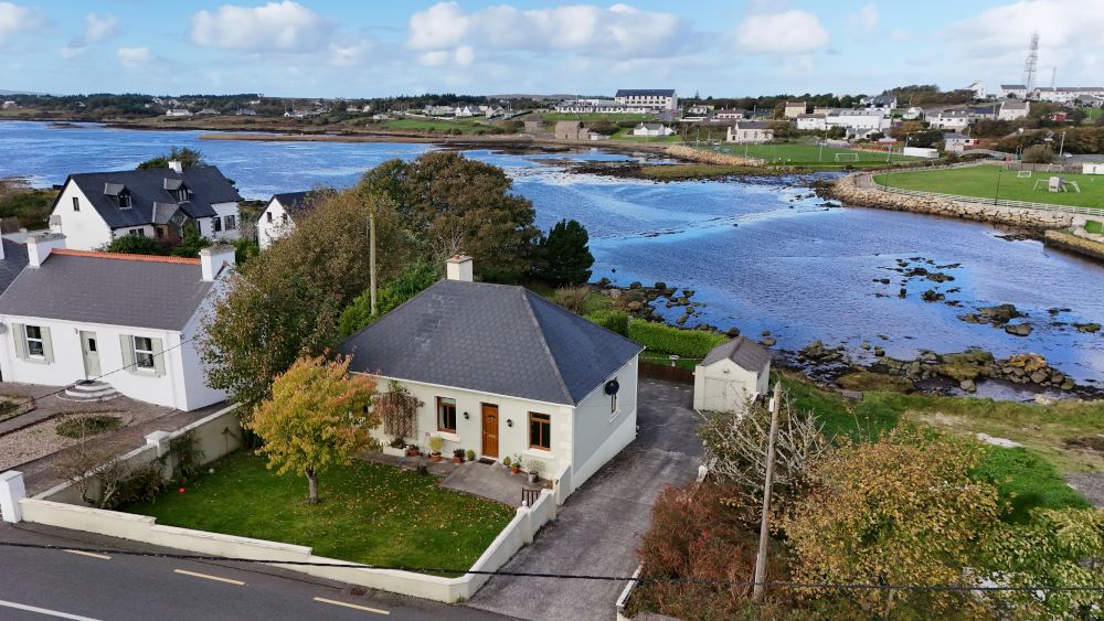 Quay Road, Dungloe, Donegal
