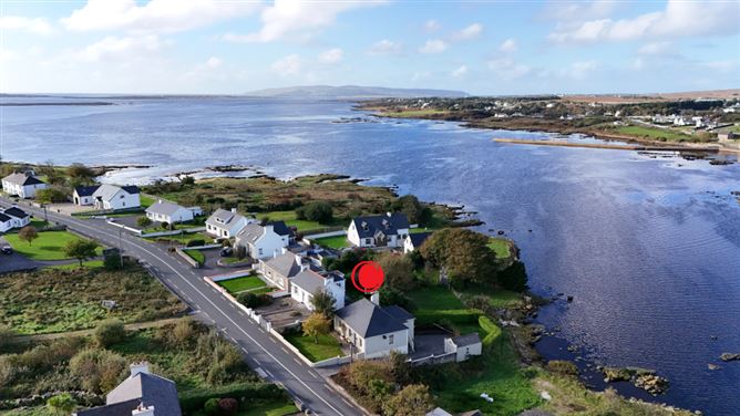 Quay Road, Dungloe, Donegal