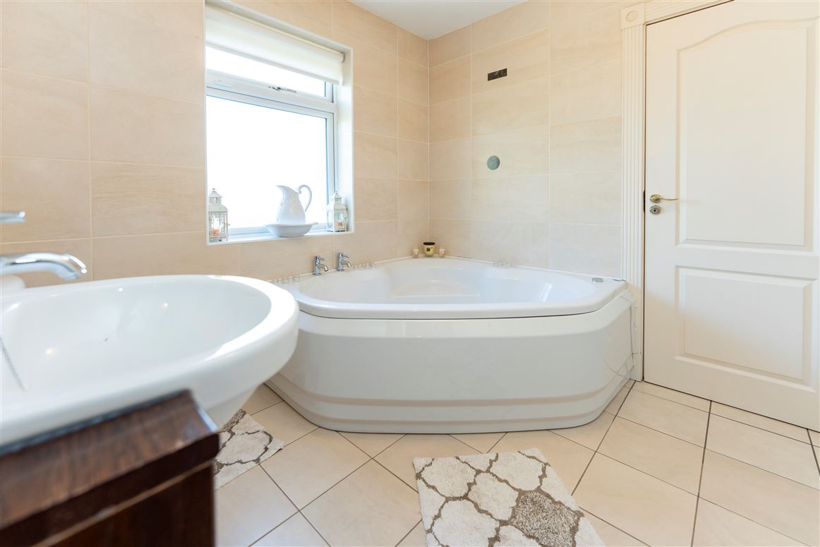 No.1 Cois Teampaill, Newcastle West, Limerick