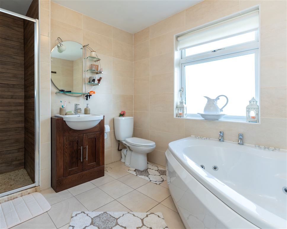 No.1 Cois Teampaill, Newcastle West, Limerick