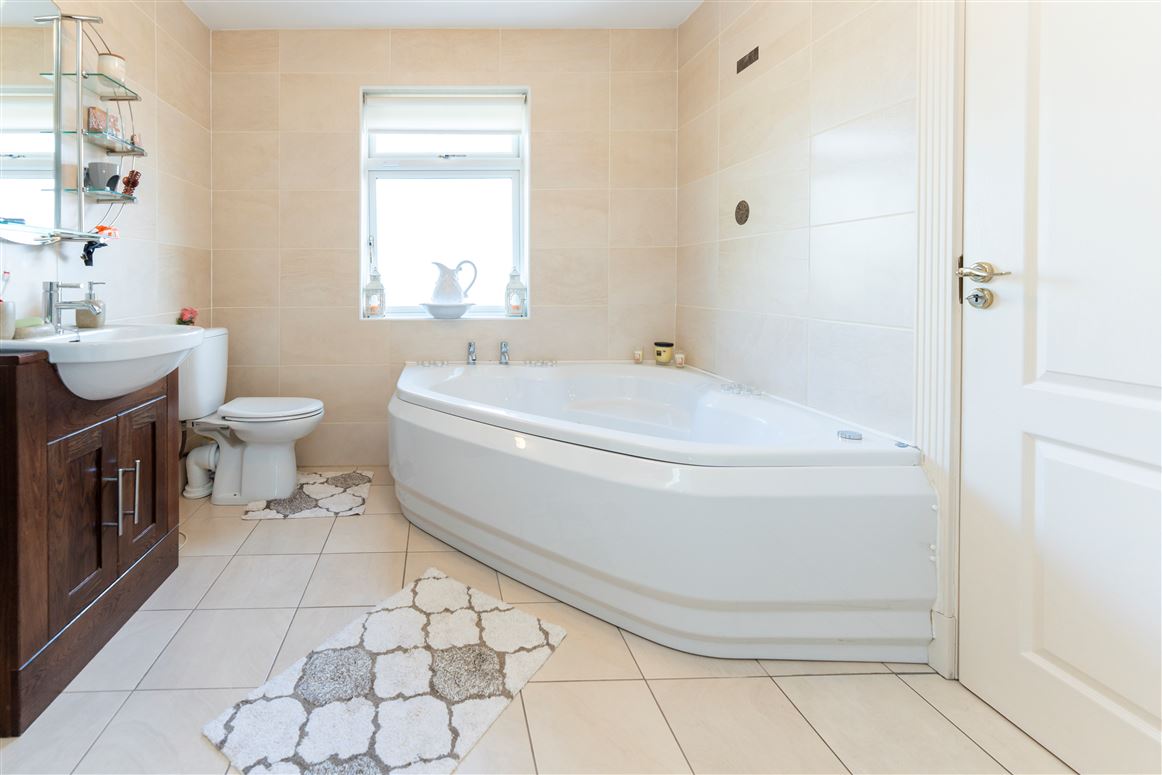 No.1 Cois Teampaill, Newcastle West, Limerick