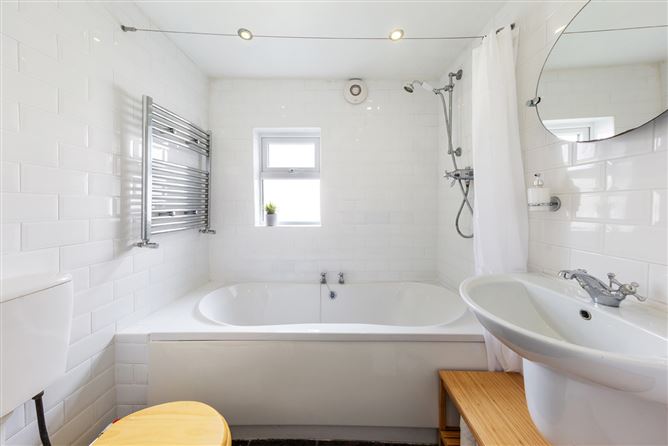 15 Ebenezer Terrace, South Circular Road, Dublin 8