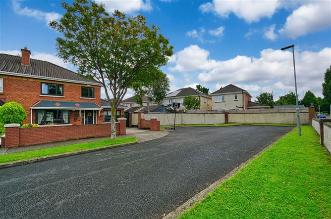 1 Littlepace Crescent, Clonee, Dublin 15, County Dublin