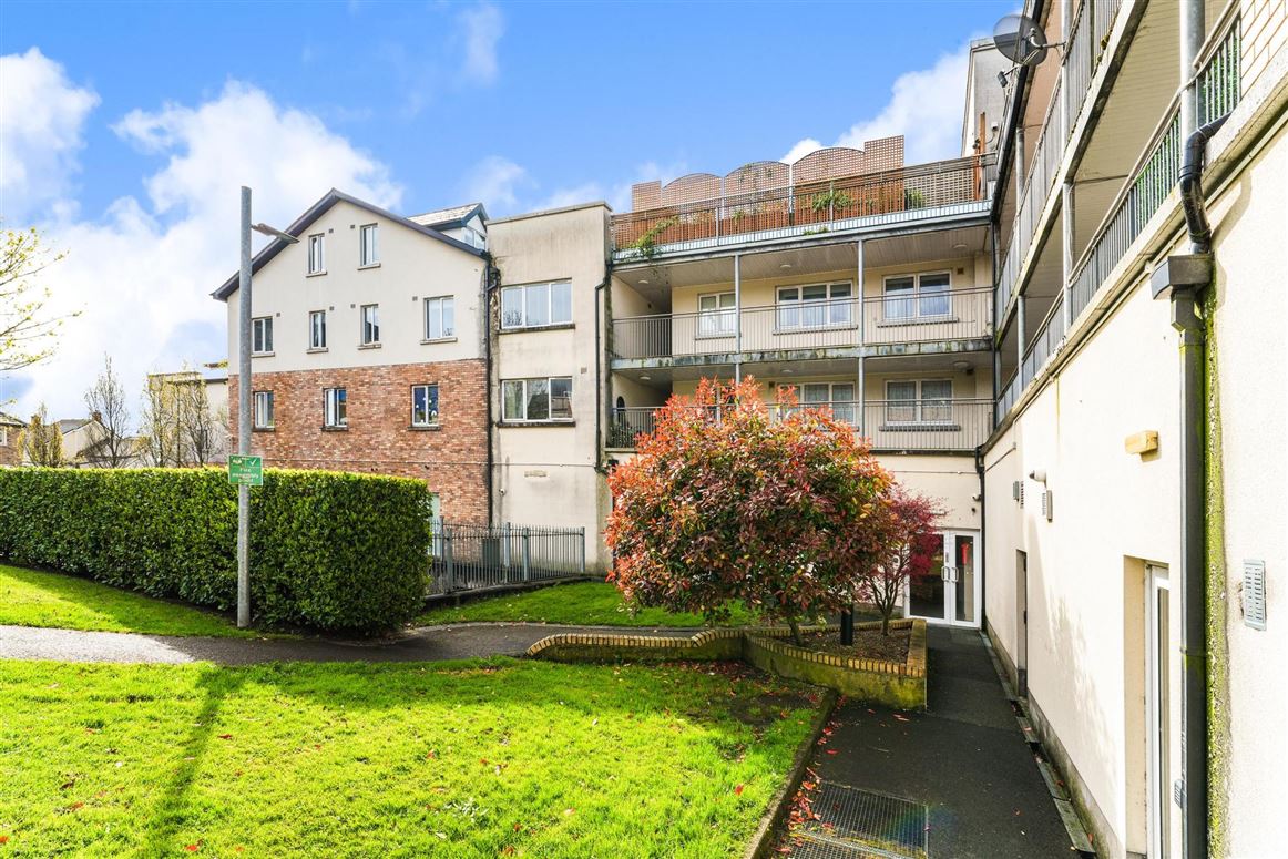 29 Eaton Close, Rathcoole, Co. Dublin