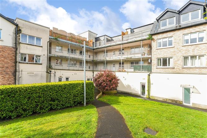 29 Eaton Close, Rathcoole, Co. Dublin