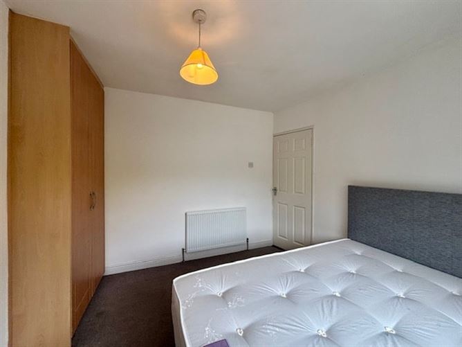 Stanford Green, Walkinstown, Dublin 12 (double room)
