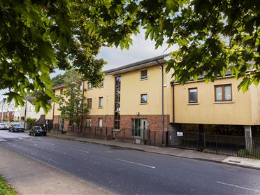 6 Hybla Court, Blackhorse Ave,   Dublin 7