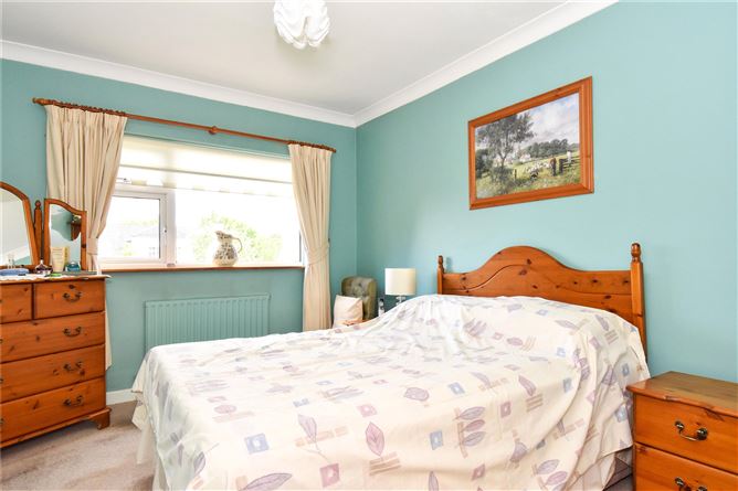 37 Millstream Park, Weir Road, Tuam, Co. Galway