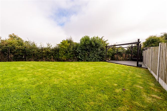 6 The Green, Bracken Hill, Kilmessan, Meath