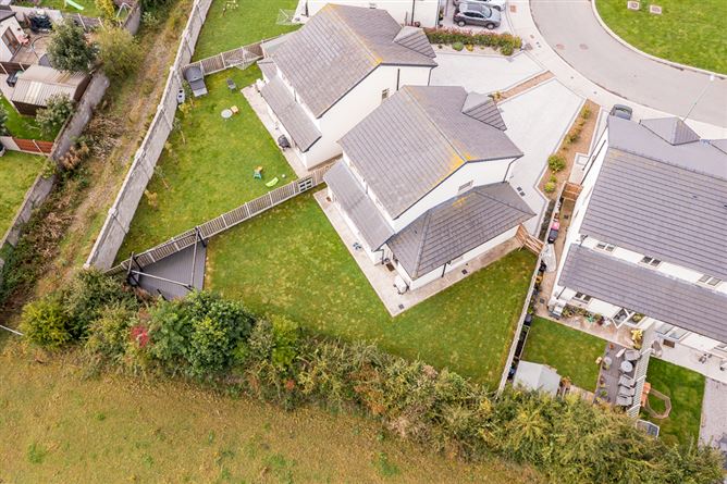 6 The Green, Bracken Hill, Kilmessan, Meath