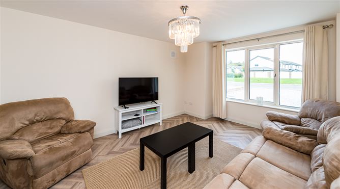6 The Green, Bracken Hill, Kilmessan, Meath