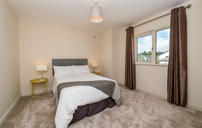 6 The Green, Bracken Hill, Kilmessan, Meath