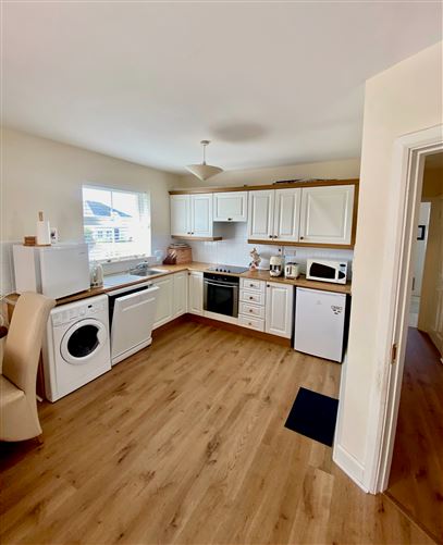 47 Castlegardens, St. Helen's Village, Rosslare, Wexford