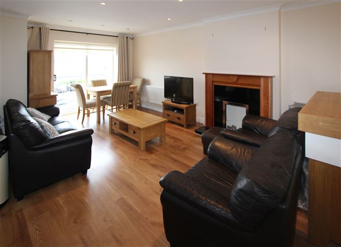 39 Parklands Court, Ballycullen, Dublin 24