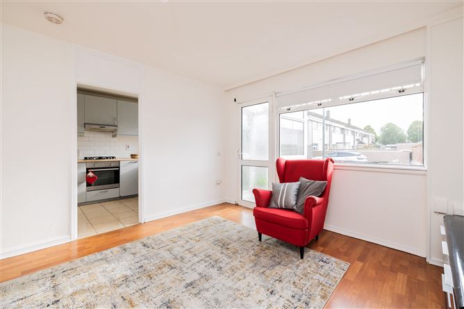 83 Sandyhill Gardens , Ballymun, Dublin 11