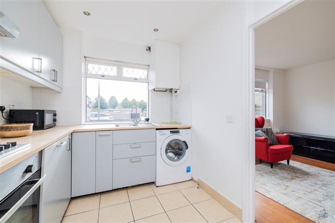 83 Sandyhill Gardens , Ballymun, Dublin 11