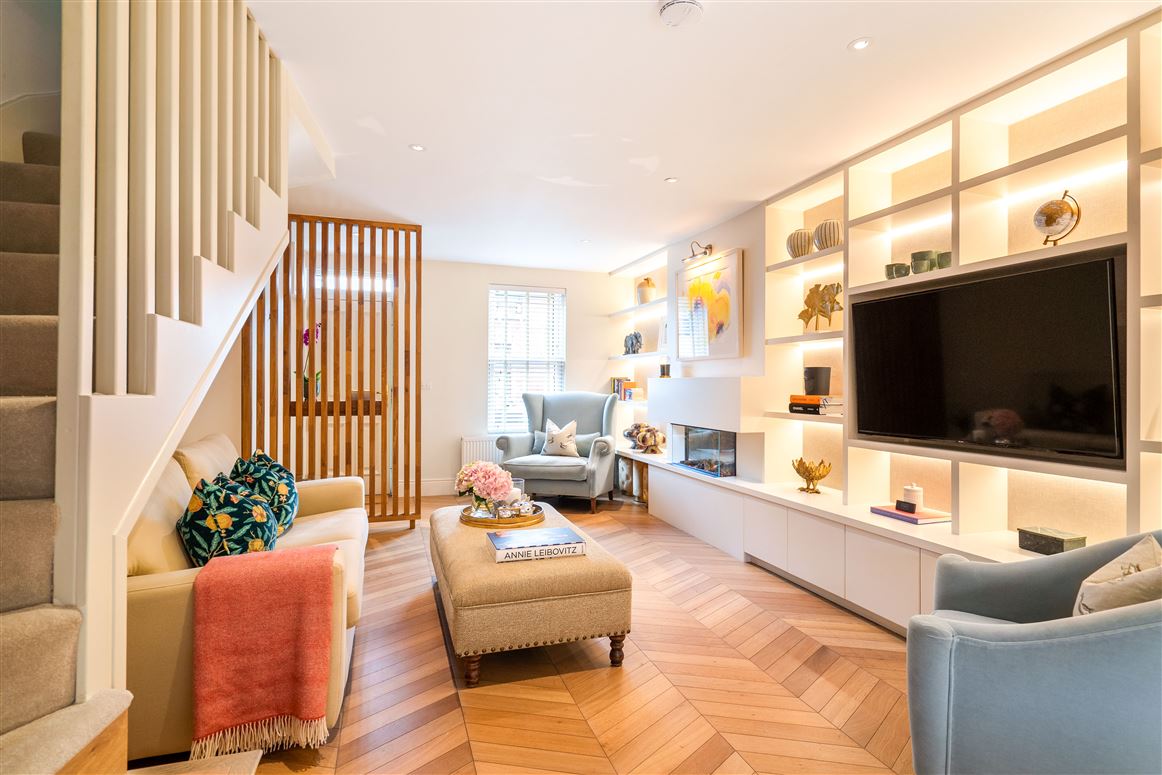 52 Penrose Street, Grand Canal Dk, Dublin 4