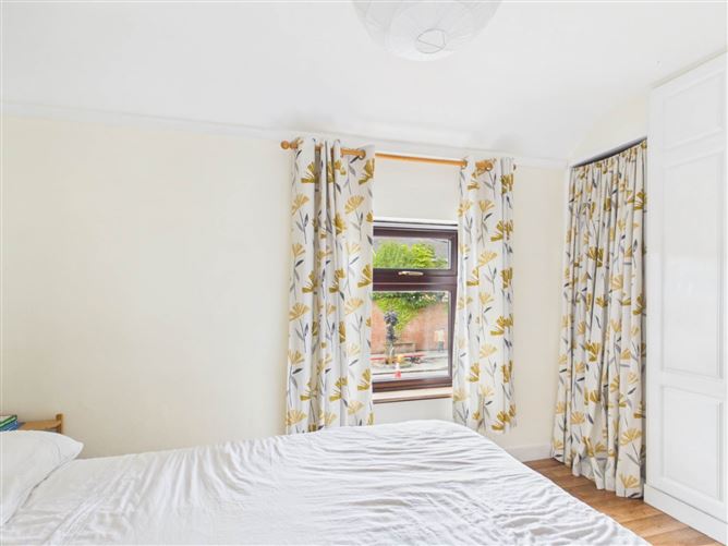 Photo 20 of 32 — 35 Upper St Josephs Terrace, Athy, County Kildare