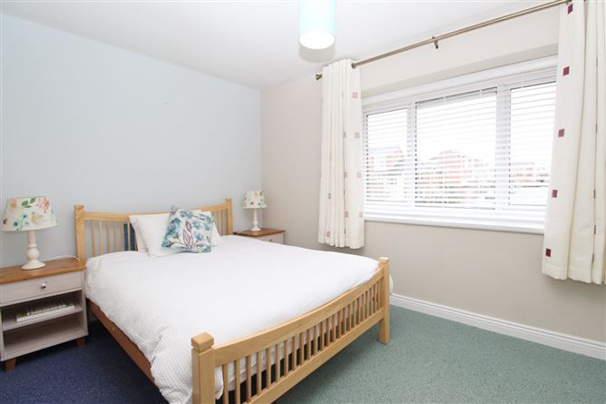 28 Fernleigh Drive, Castleknock, Dublin 15