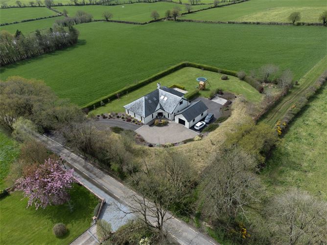 Abhaile, Ballyanly, Inniscarra, Co. Cork