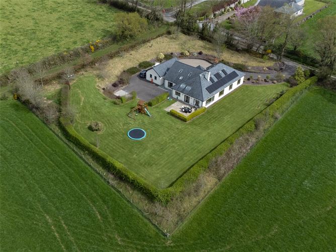 Abhaile, Ballyanly, Inniscarra, Co. Cork
