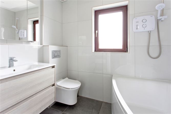 6 Shancastle Lawns, Clondalkin, Dublin 22