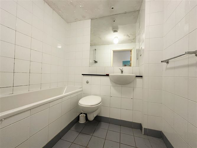 Apt 61, The Plaza, Ballymun
