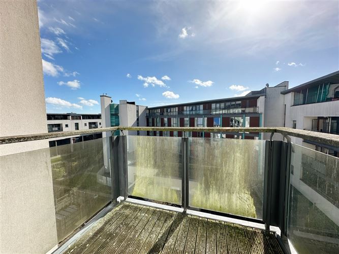 Apt 61, The Plaza, Ballymun