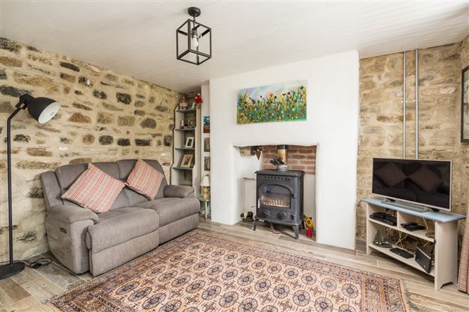 Stonebridge House, Garraun South, Creggs, Co. Roscommon