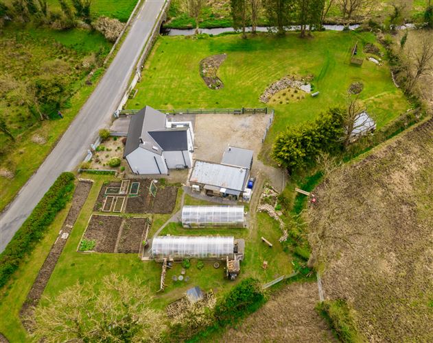 Stonebridge House, Garraun South, Creggs, Co. Roscommon