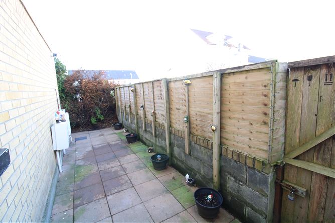 3 Annaly Terrace, Ongar,   Dublin 15