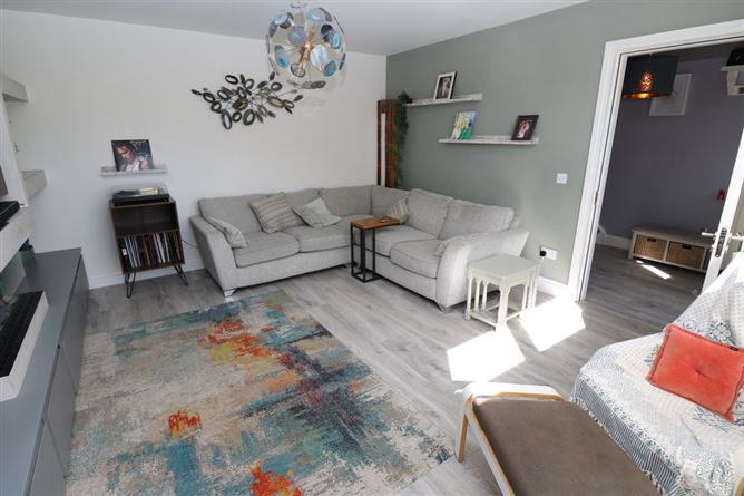 3 Lodge Drive, Donacarney Wood, Mornington, Meath