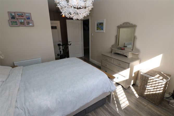 3 Lodge Drive, Donacarney Wood, Mornington, Meath