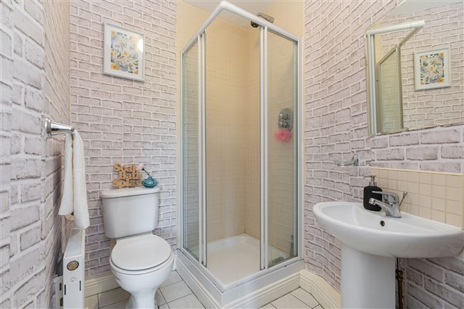 Apartment 60, Brighton, Castle Court, Kilgobbin Wood, Sandyford, Dublin 18
