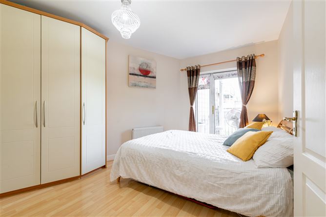Apartment 60, Brighton, Castle Court, Kilgobbin Wood, Sandyford, Dublin 18