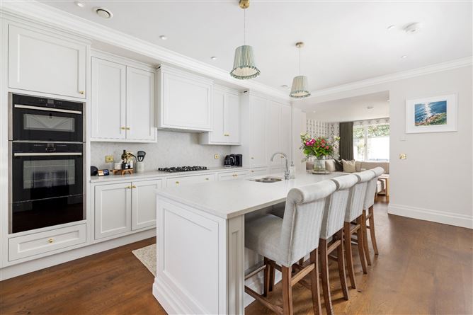 5 Knockrabo Court, Mount Anville Road, Dublin 14