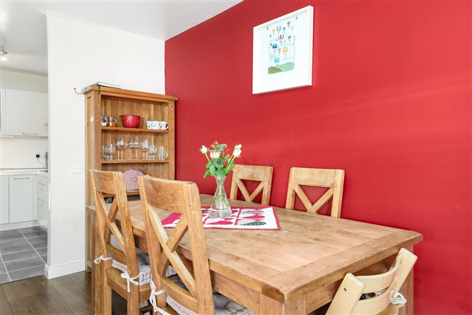 64 Melville Drive, Finglas, Dublin 11, D11FP63