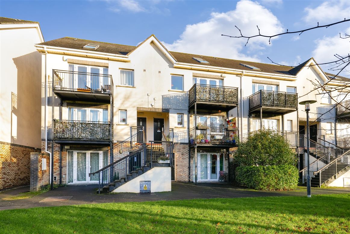 64 Melville Drive, Finglas, Dublin 11, D11FP63