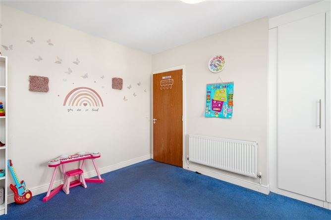 64 Melville Drive, Finglas, Dublin 11, D11FP63