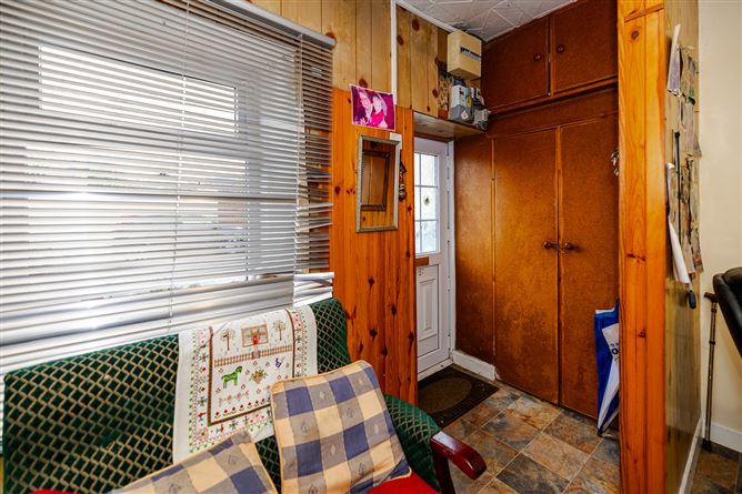 5 Barrack Street , Castlecomer, Co. Kilkenny 