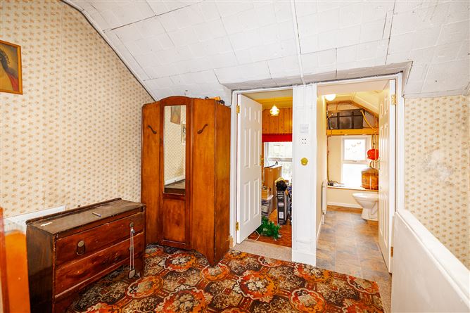 Photo 18 of 24 — 5 Barrack Street , Castlecomer, Co. Kilkenny 