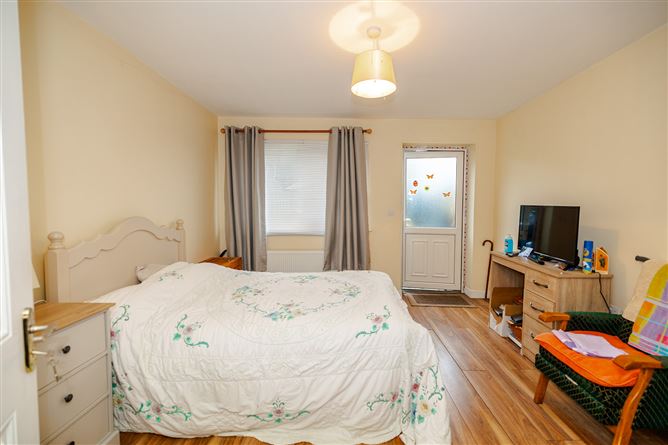 Photo 13 of 24 — 5 Barrack Street , Castlecomer, Co. Kilkenny 