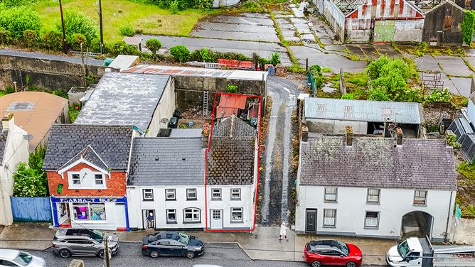5 Barrack Street , Castlecomer, Co. Kilkenny 