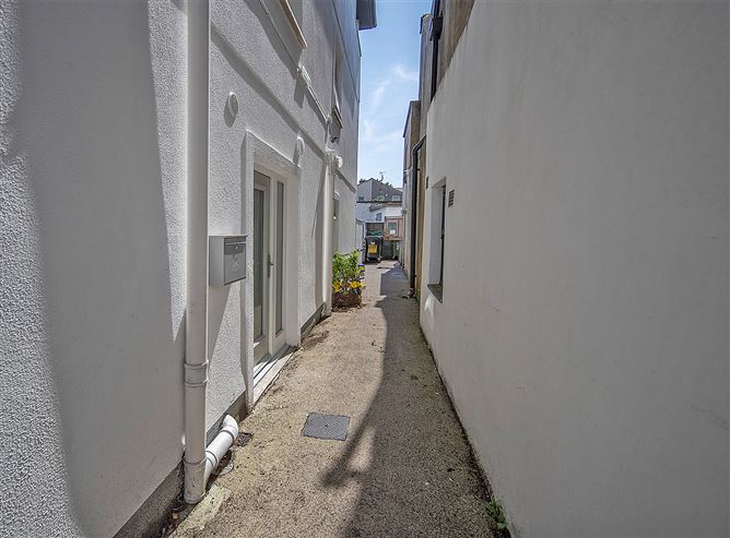 Photo 14 of 15 — 24 Coadys Quay, Dungarvan, Waterford