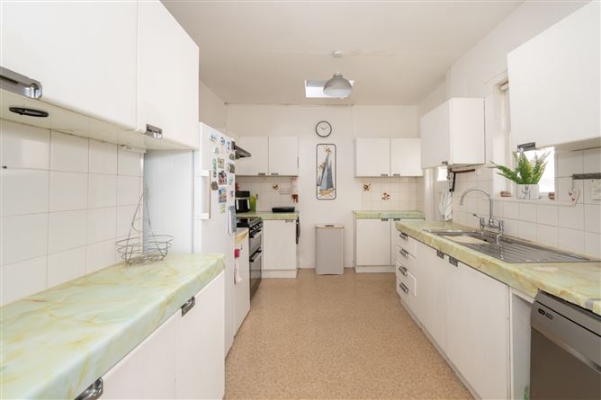 Photo 11 of 26 — Girlough, 9 Melbourn Rd , Bishopstown, Cork