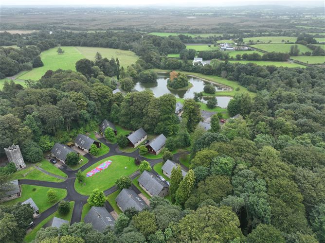4 Lakeside, Mount Falcon Estate, Ballina, Co. Mayo