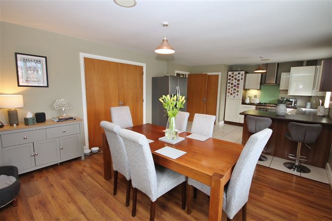41 The Paddocks Square, Lucan, Co. Dublin