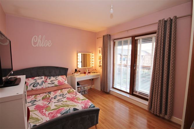 41 The Paddocks Square, Lucan, Co. Dublin