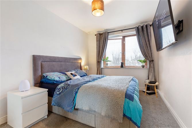38 Knocklyon Gate, Knocklyon, Dublin 16